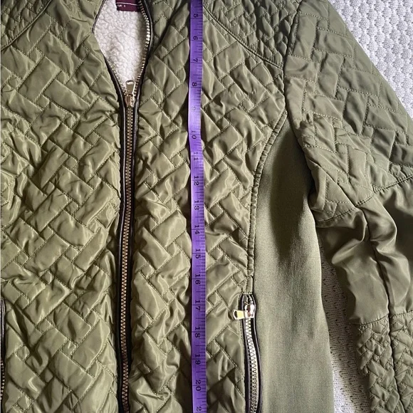 Ci Sono LA Outerwear jacket by Cavalini Green - Picture 6 of 8